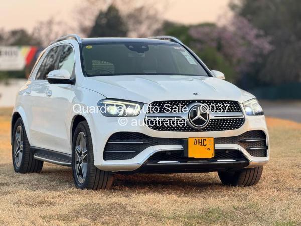 2020 - Mercedes Benz GLE