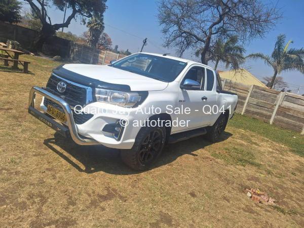 2018 - Toyota Hilux 2018 - Toyota Hilux