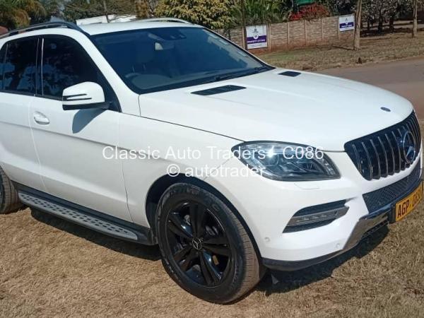 2015 - Mercedes Benz ML350