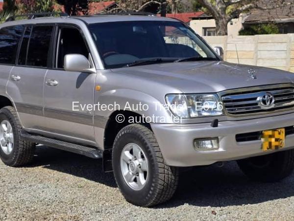 2006 - Toyota Land Cruiser 100 2006 - Toyota Land Cruiser 100