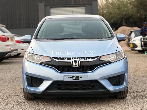 2016 - Honda Fit