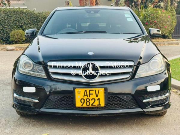 2013 - Mercedes Benz C200