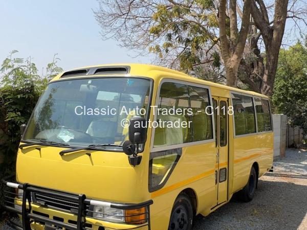 2006 - Toyota  Coaster