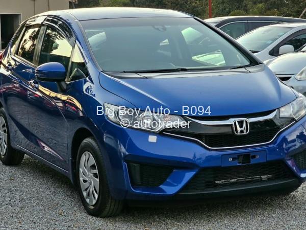 2016 - Honda Fit