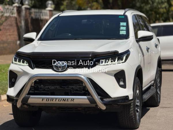 2023 - Toyota  Fortuner