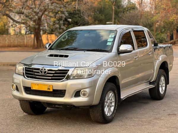 2012 - Toyota  Hilux