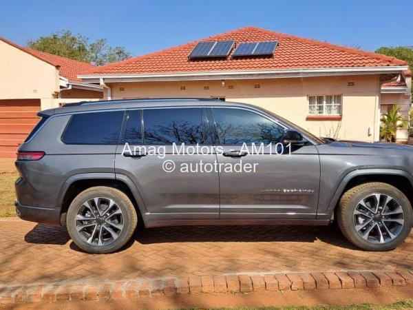 2025 - Jeep  Grand Cherokee