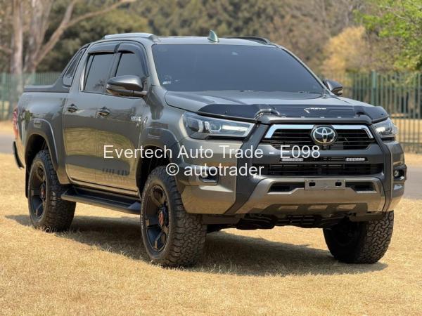 2022 - Toyota  Rocco Revo