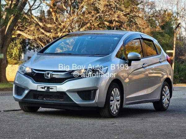 2016 - Honda Fit