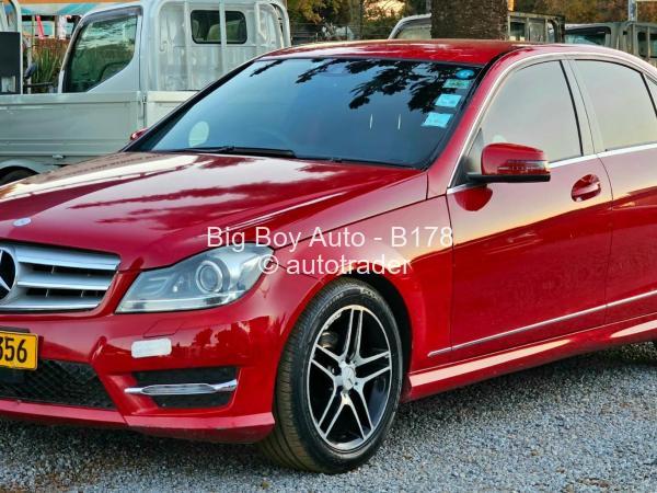 2013 - Mercedes Benz C200
