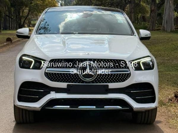 2020 - Mercedes Benz GLE 400