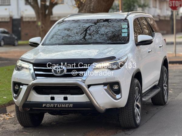 2019 - Toyota  Fortuner