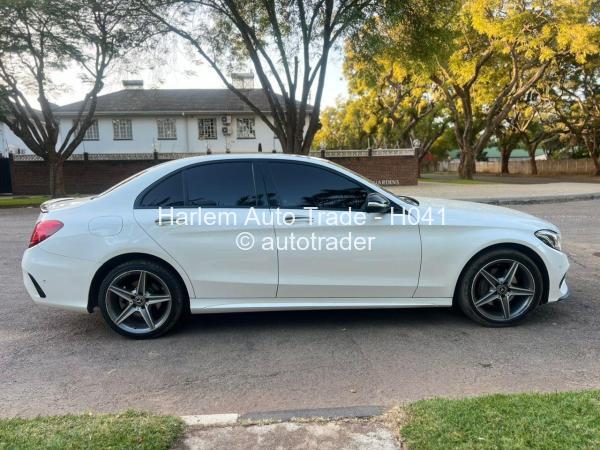 2016 - Mercedes Benz C200