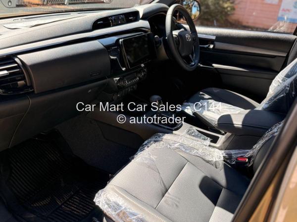 2025 - Toyota  HILUX GD6
