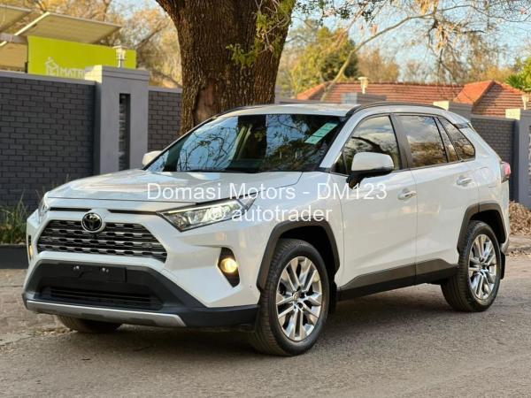 2021 - Toyota RAV4 2021 - Toyota RAV4