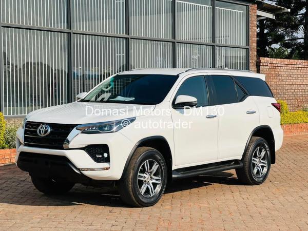 2021 - Toyota  Fortuner