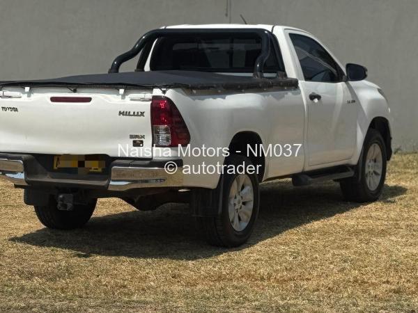 2017 - Toyota  HILUX GD6