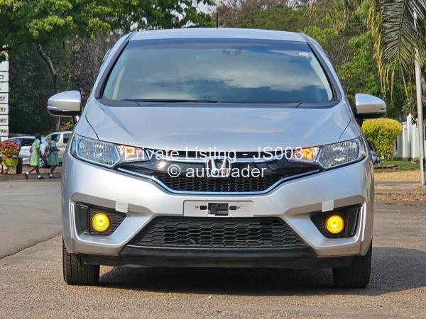 2016 - Honda Fit
