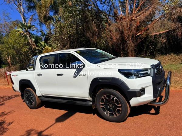 2025 - Toyota  HILUX GD6