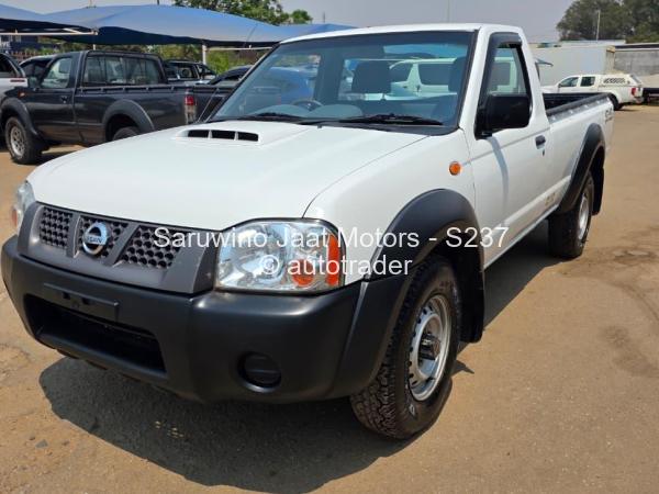 2019 - Nissan  NP300 Hardbody