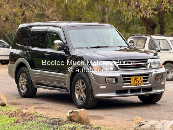 2005 - Mitsubishi  Pajero Sport