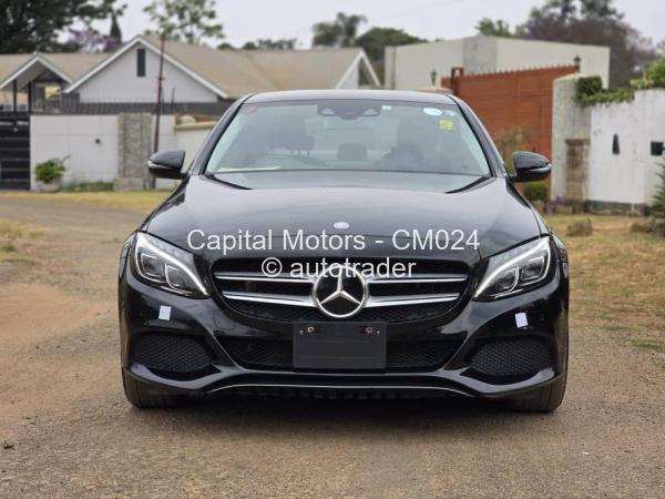 2017 - Mercedes Benz C-Class