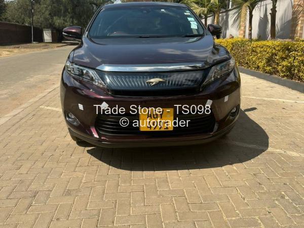 2017 - Toyota  Harrier