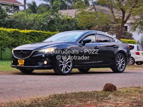 2015 - Mazda  Atenza