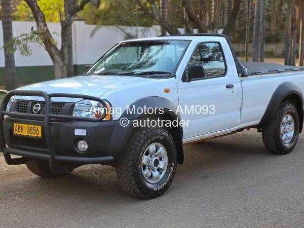 2014 - Nissan  NP300 Hardbody