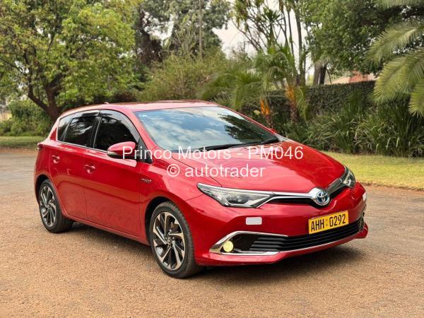 2016 - Toyota Auris 2016 - Toyota Auris