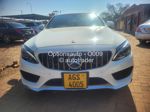 2016 - Mercedes Benz C-Class