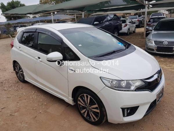 2016 - Honda Fit 2016 - Honda Fit
