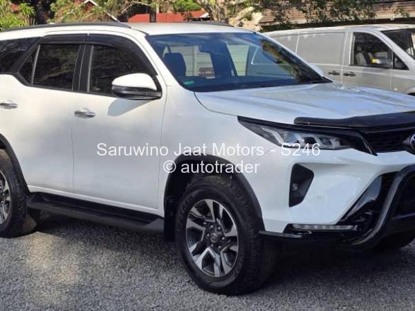 2024 - Toyota  Fortuner