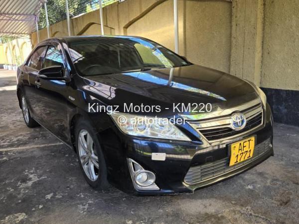 2014 - Toyota  Camry