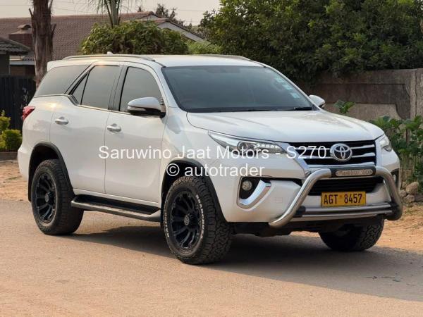 2017 - Toyota Fortuner 2017 - Toyota Fortuner