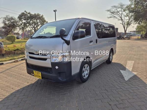 2016 - Toyota  Hiace 2016 - Toyota  Hiace