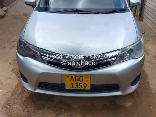 2013 - Toyota  Axio