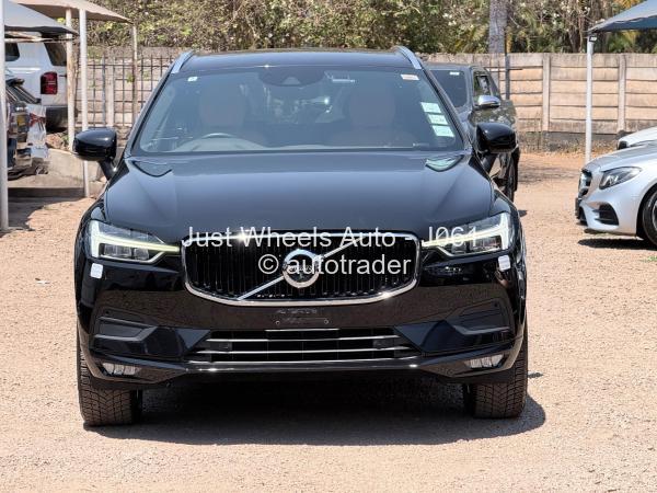 2020 - Volvo  XC60