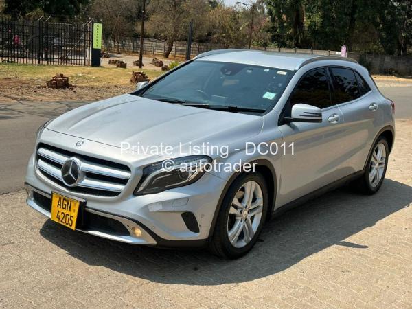 2018 - Mercedes Benz GLA 2018 - Mercedes Benz GLA