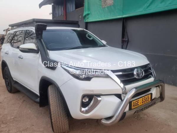 2018 - Toyota  Fortuner