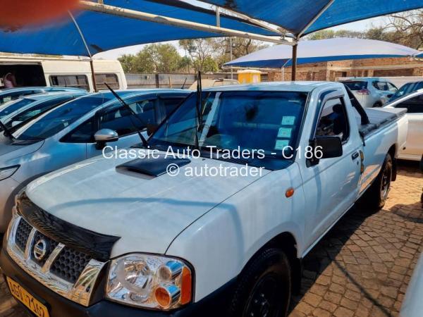 2017 - Nissan  NP300 Hardbody