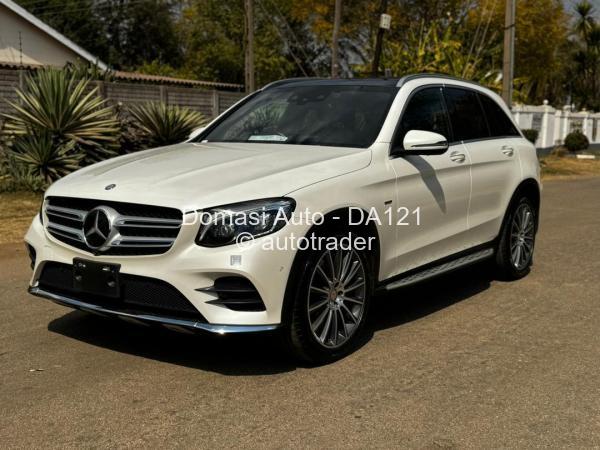 2017 - Mercedes Benz GLC