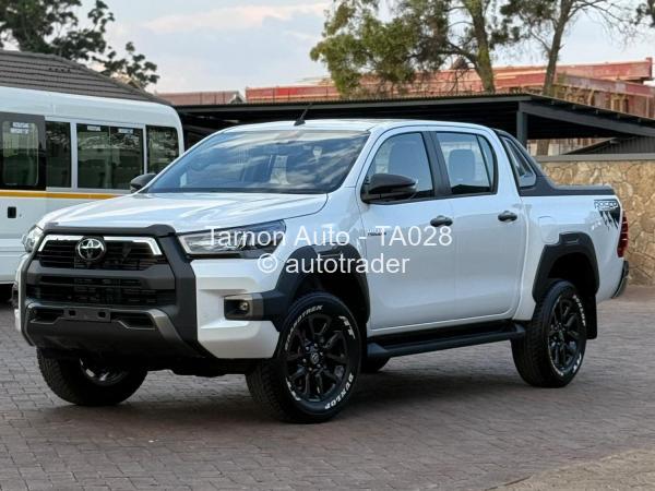 2024 - Toyota  HILUX GD6 2024 - Toyota  HILUX GD6