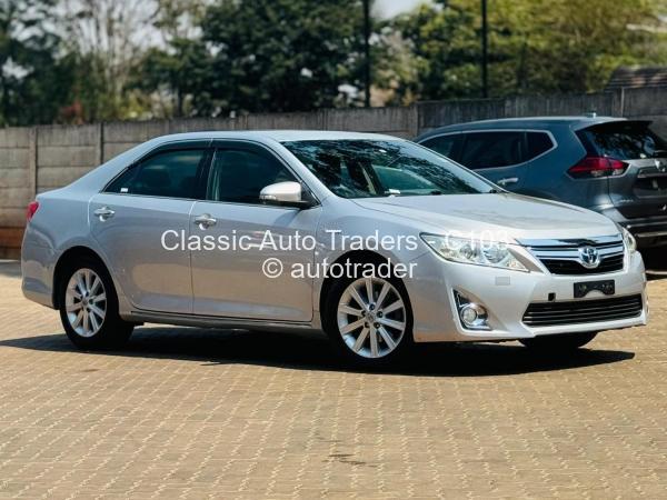 2015 - Toyota  Camry