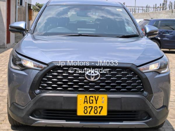 2022 - Toyota  Corolla Cross