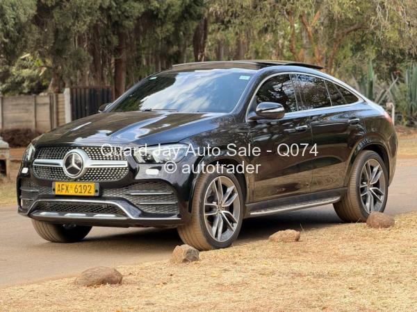 2022 - Mercedes Benz GLE 400