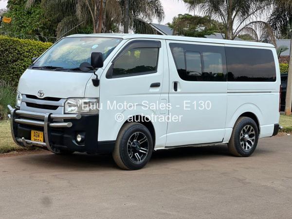 2016 - Toyota  Hiace 2016 - Toyota  Hiace