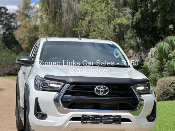 2021 - Toyota  HILUX REVO