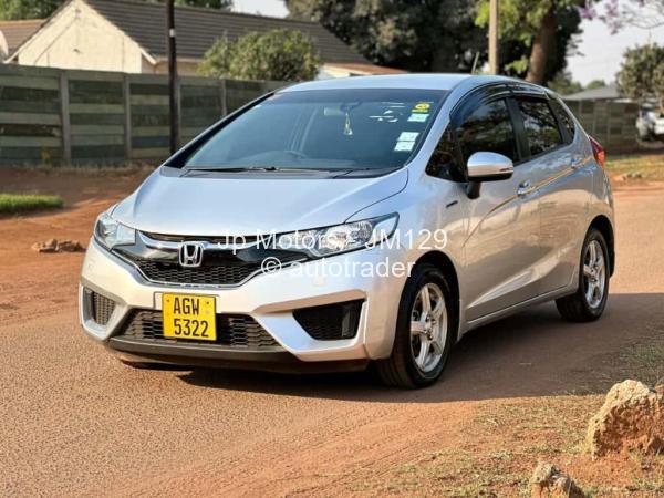 2016 - Honda Fit 2016 - Honda Fit