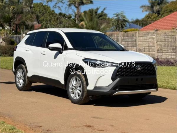 2023 - Toyota  Corolla Cross 2023 - Toyota  Corolla Cross